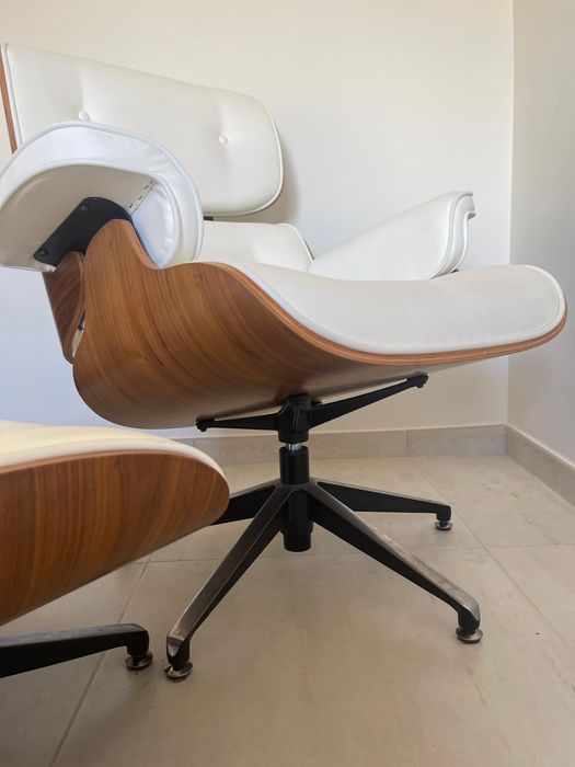 Poltrona Tipo Charles Eames