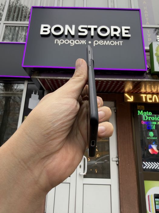 Oneplus 10pro 12/256gb. Гарний стан