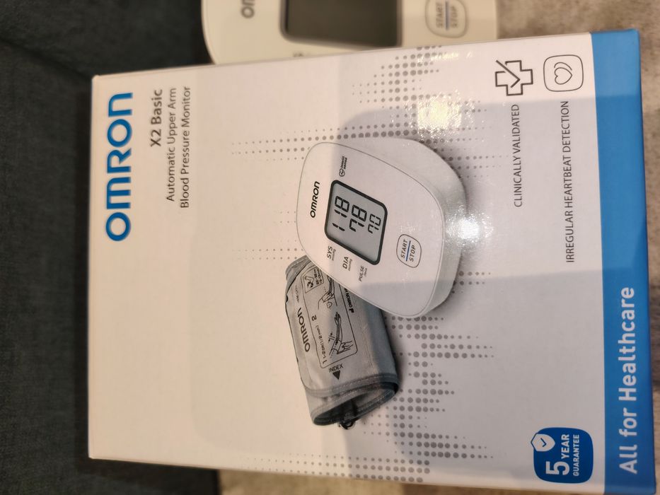 OMRON X2 Basic Ciśnieniomierz automatyczny naramienny