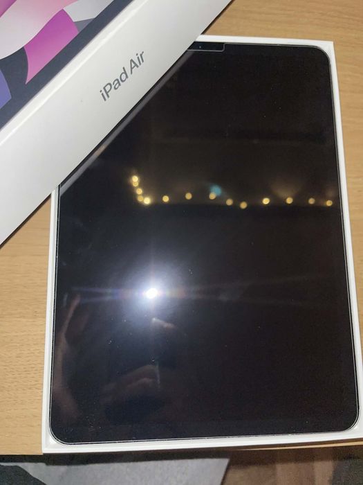 IPad Air 4 2020 stan bardzo dobry