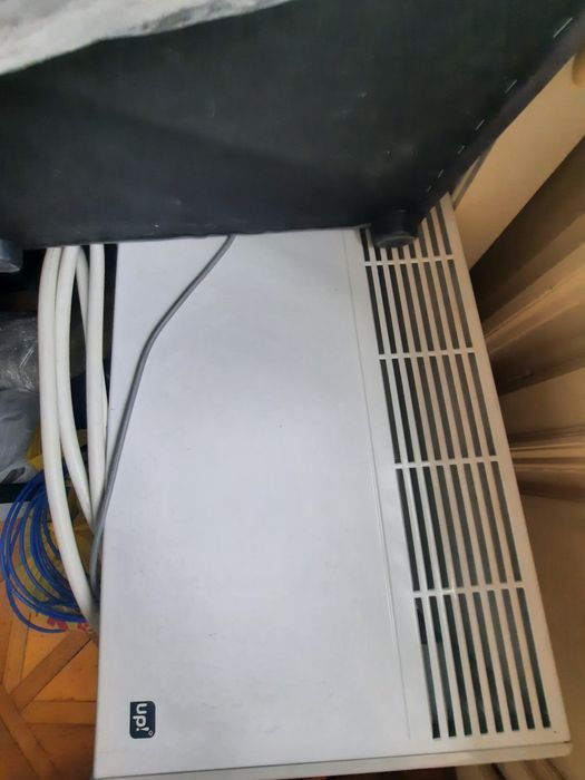 Електричний обігрівач UP