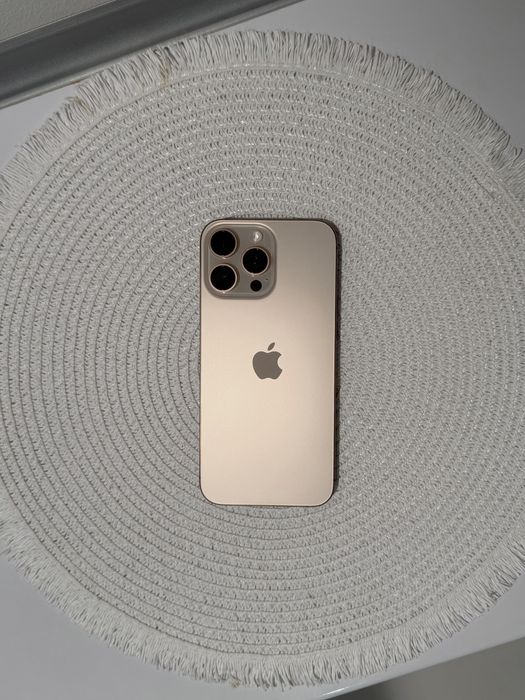 Apple iPhone 16 Pro Max 256 GB (Gold)