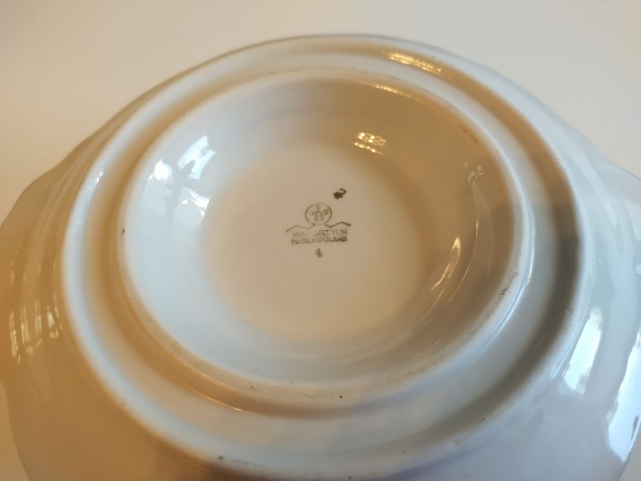 Porcelana Wałbrzych lata 60 sosjerka