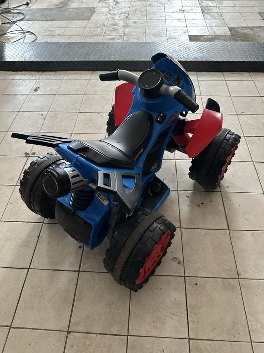 Moto 4 eletrica spiderman criança