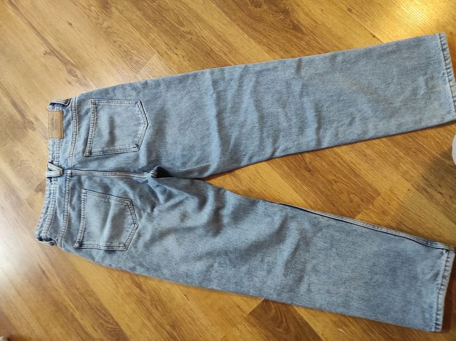 Spodnie jeans Cropp Loose 32