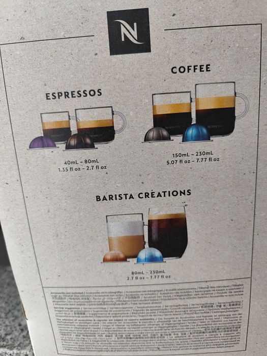 Máquina de café Vertuo Plus (Nespresso)