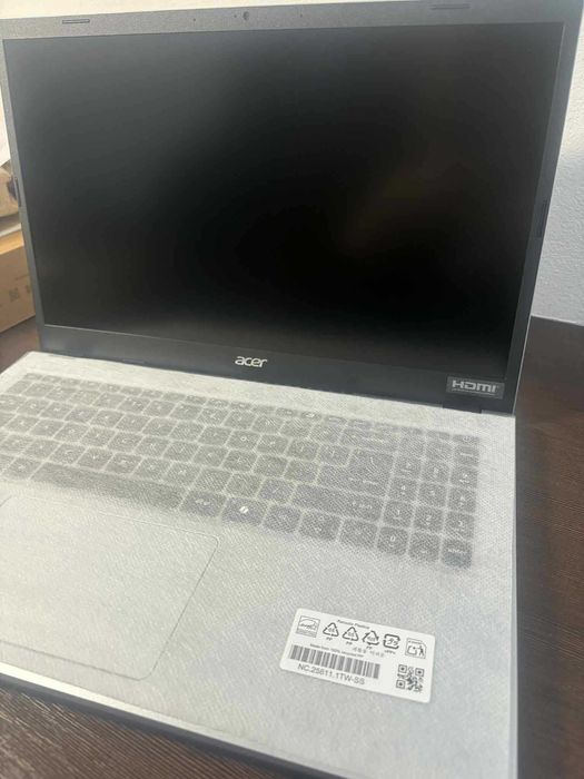 Laptop Acer Exstensa 15 i5-1334U/16GB/512/Win11 Srebrny