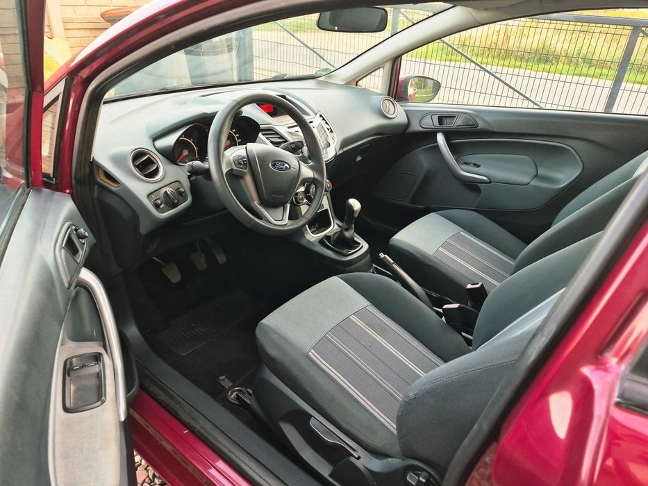 Ford Fiesta Bordo metalik Klimatyzacja Niski Przebieg Po opłatach!!