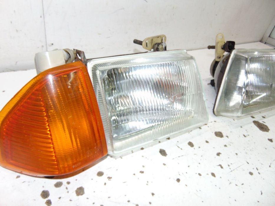 Ford escort MK3 faróis