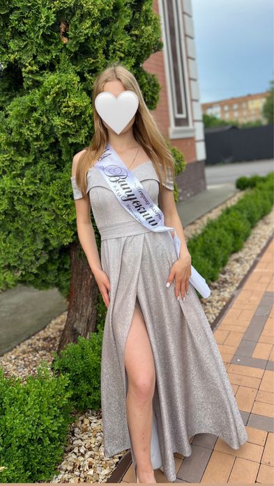 Випускна Сукня серебрина