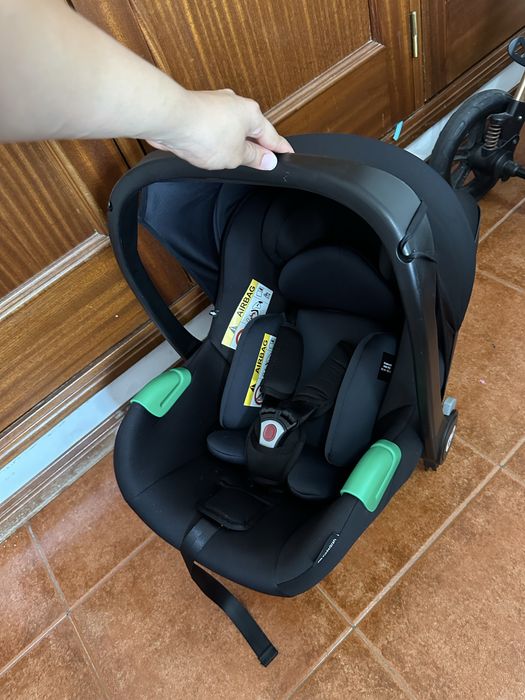 Carrinho bebe e ovo