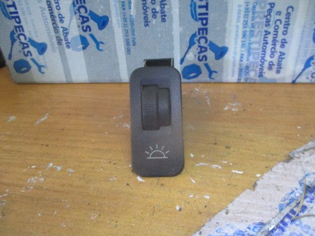Botão / interruptor de luzes PEUGEOT 306 (7A, 7C, N3, N5)