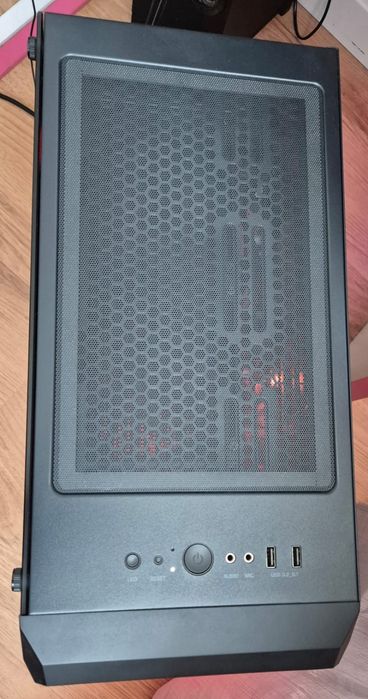 Komputer gamingowy idealny start dla gracza