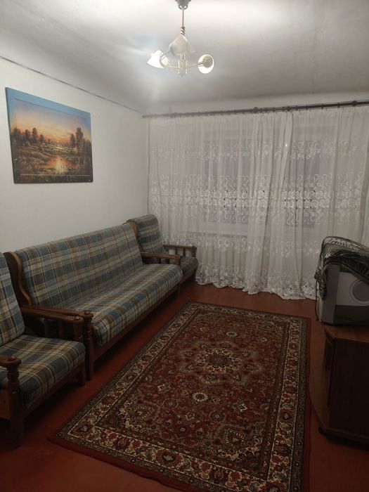 Сдам 1 ком.кв.ДУДЫКИНА 7.000гр.   2 этаж