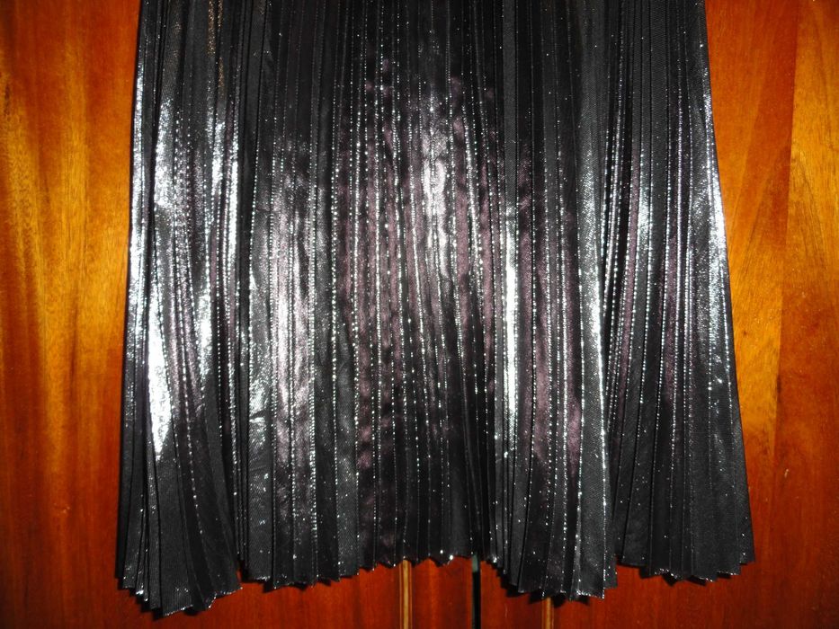 Трендовая юбка плиссе «Naughty» (размер L)