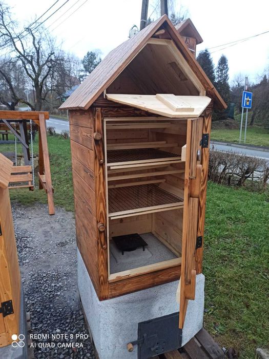 Wędzarnia Drewniana 60 x 60  - Piec ceramicznobetonowy
