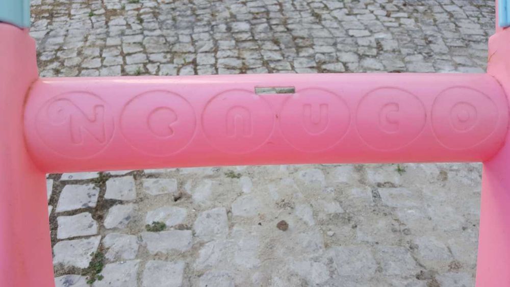 Brinquedo NENUCO - Raro Carrinho de bébés duplo para bonecos (as)