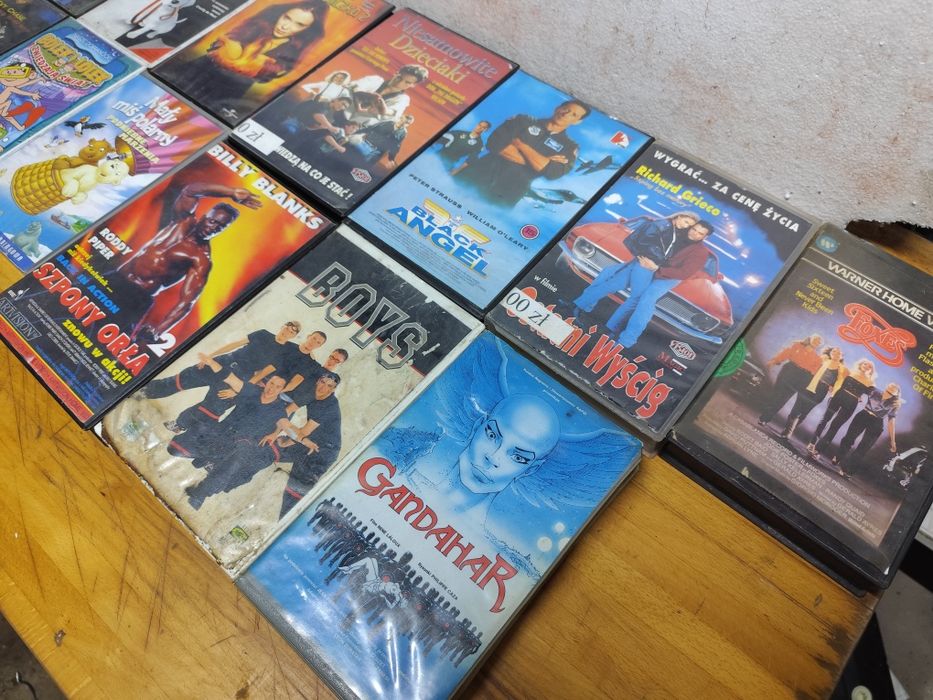 Kasety VHS pakiet