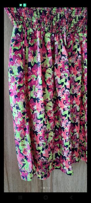 Sukienka neonowe kwiatki r 38