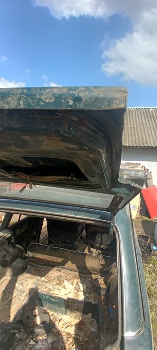 Кришка багажника ВАЗ 2104