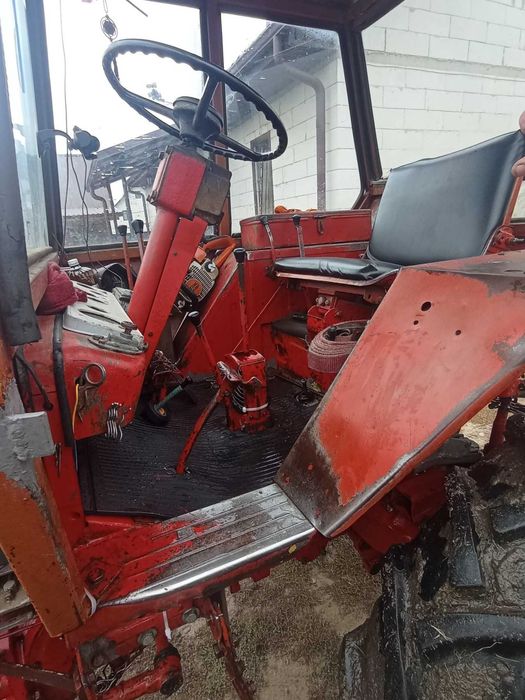 Продам трактор Т25