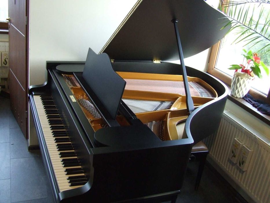 Fortepian Grotrian Steinweg mod 160 po renowacji, czarny