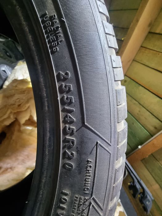 Opony Zimowe Dunlop Winter Sport 3D 255/45/20