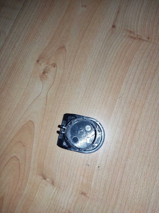 Tampas porca haste limpa vidros Mazda (ver fotos modelos compatíveis)