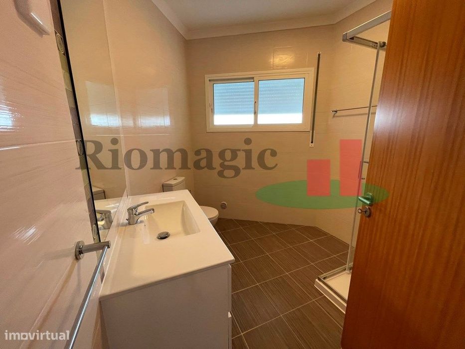 Apartamento T3 Rio Maior***RIOMAGIC***