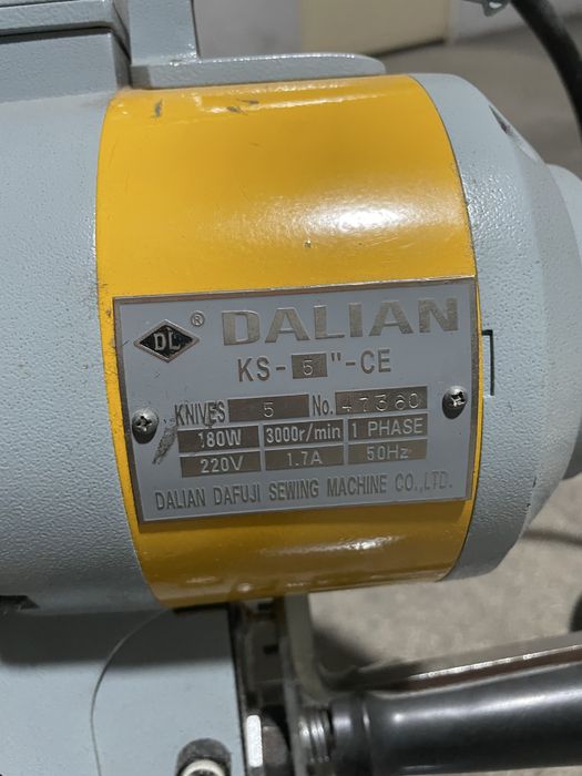 Maquina dalian monofasica  Ks  5 corte malha confeccao