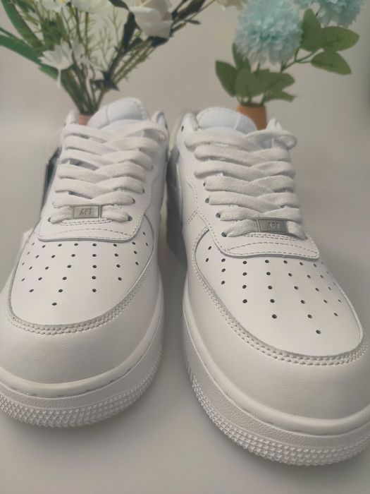 Nike Białe Siły Powietrzne 1 38
