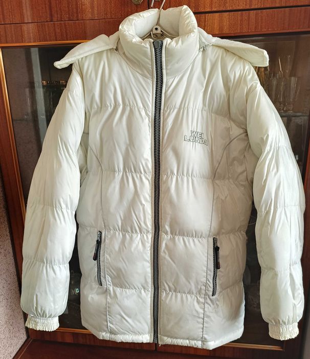 Продам зимову куртку-пуховик унісекс