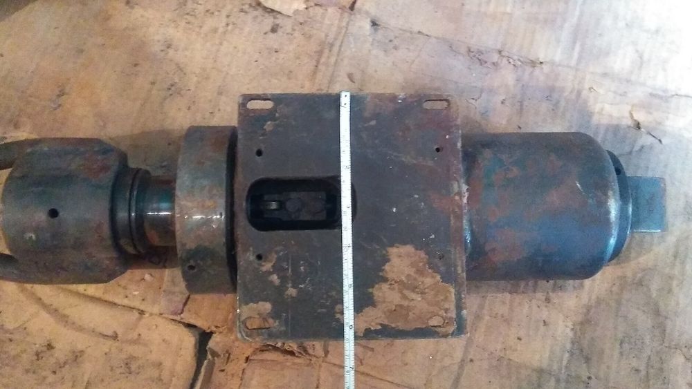 Гідравлічні циліндри