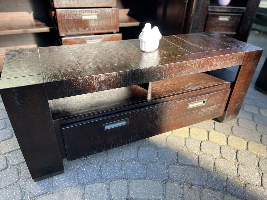 Zestaw mebli drewnianych – komoda + witryna + stół + ława + RTV-