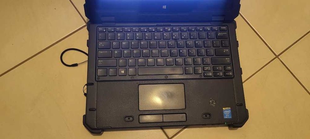 Dell Latitude 12 Rugged Extreme 7204 i5-4310U 8GB