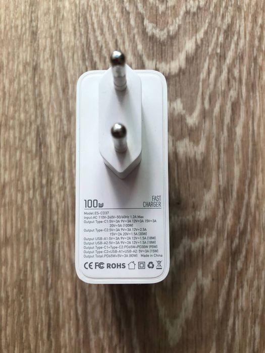 Блок живлення Essager 100W GaN 2USB-A+2typeC