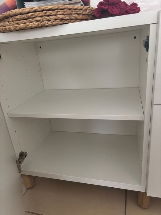 Aparador BESTA Ikea
