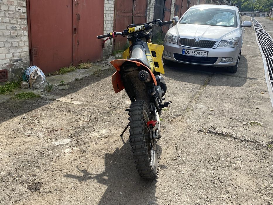 Продам мотоцикл 2T Suzuki TS200R