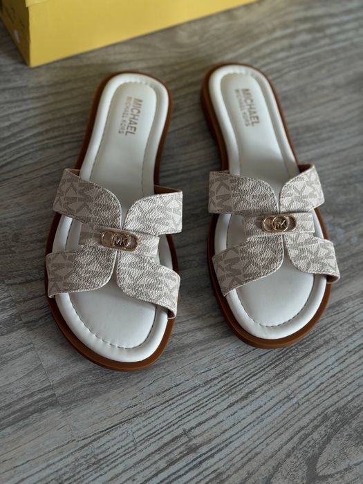 Шльопанці Michael Kors 36 та 37