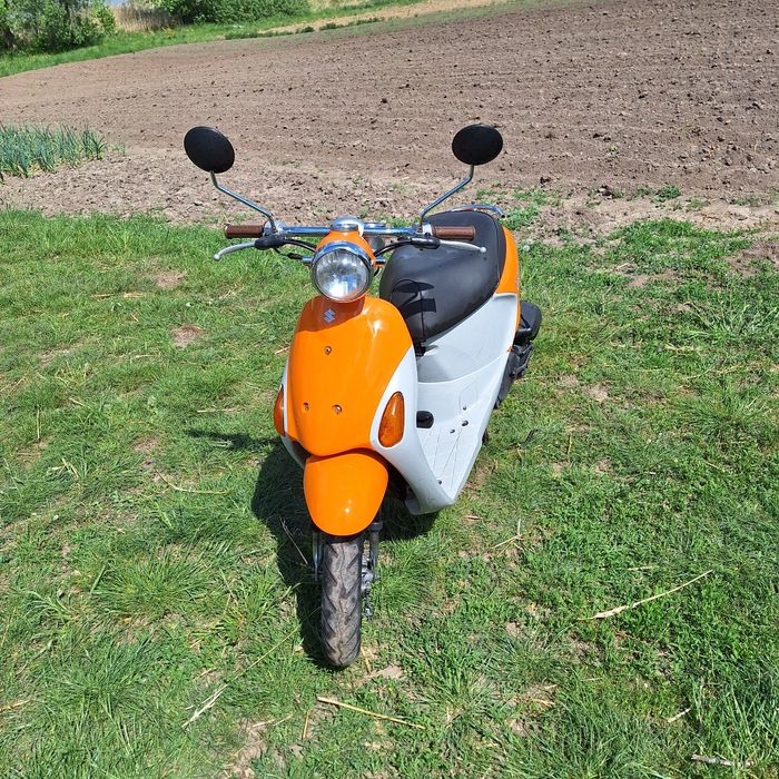 Продам скутер Suzuki