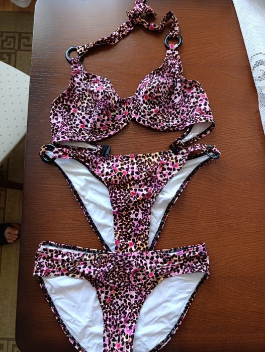 Bikini roz M, trzy częściowe