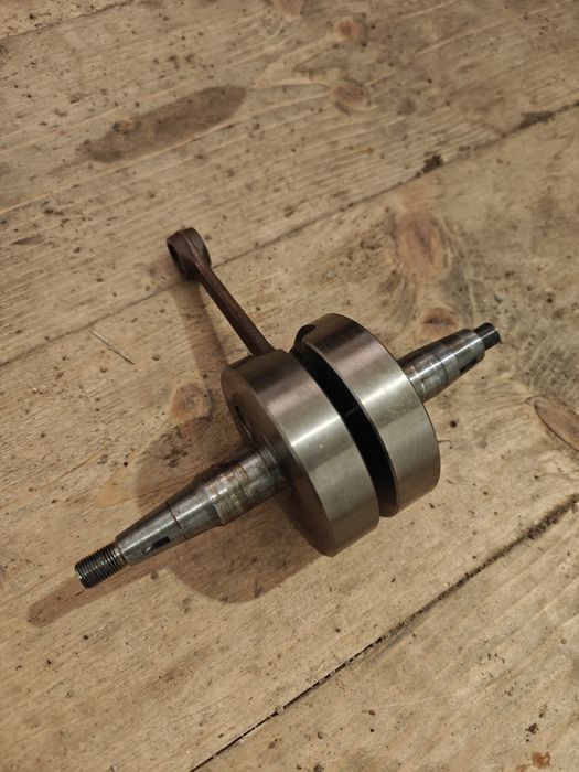 WAŁ KORBOWY Seryjny  Derbi Senda 50