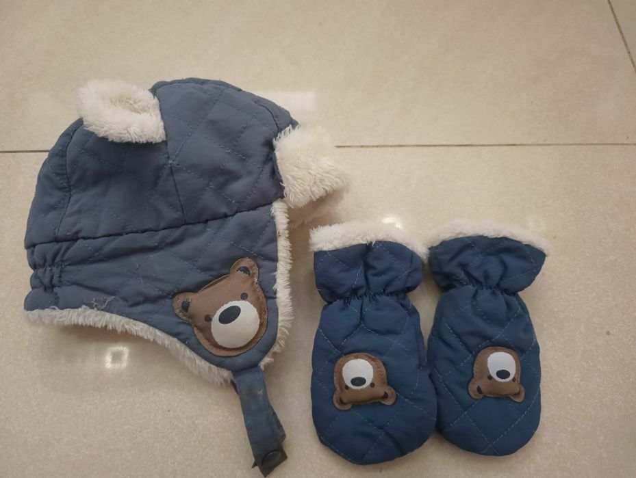 Ciepła czapka, rękawiczki i buciki 9-12m