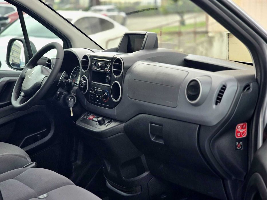 Peugeot Partner L1 1.6hdi 90cv "automatica"