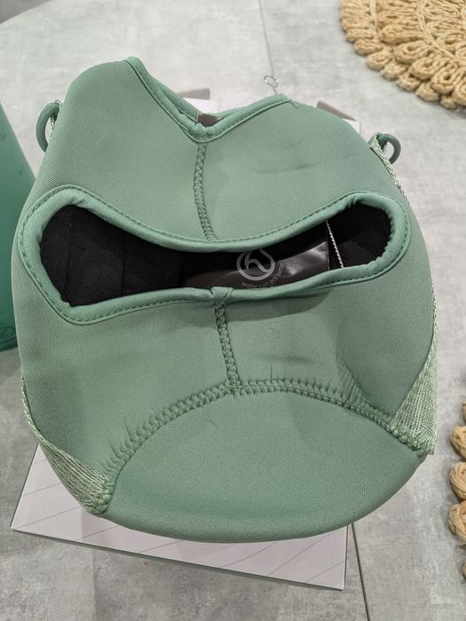 Bidon na wodę z etui