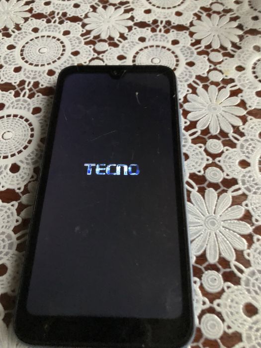 Телефони на запчастини