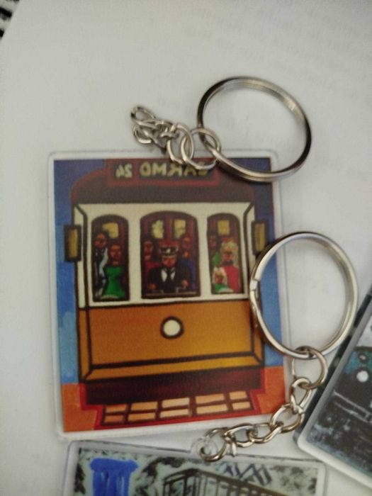 Colecção 4 porta-chaves com pinturas originais e únicos no mundo