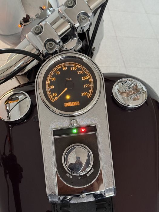Harley davidson fat boy 1584