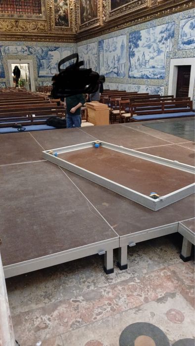 Aluguer de estrados para eventos