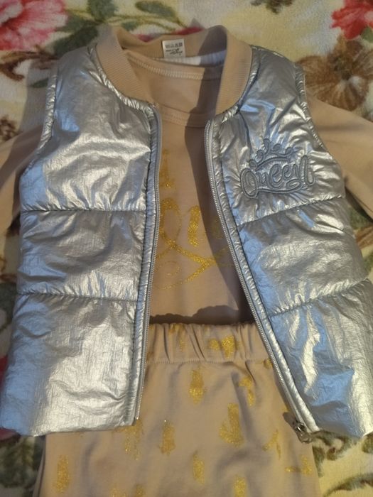 Костюм трійка для дівчинки